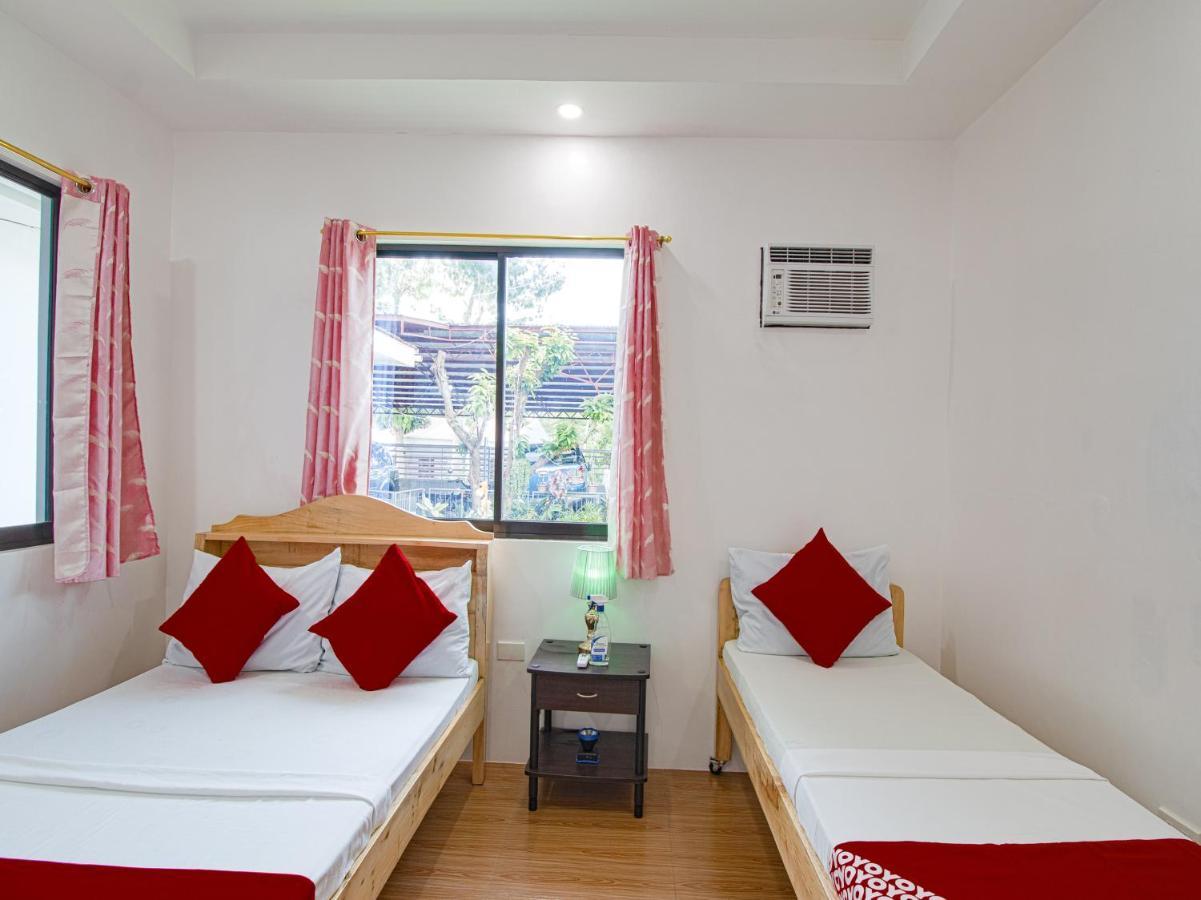 Oyo 777 Rn Guesthouse โมอัลโบอัล ภายนอก รูปภาพ